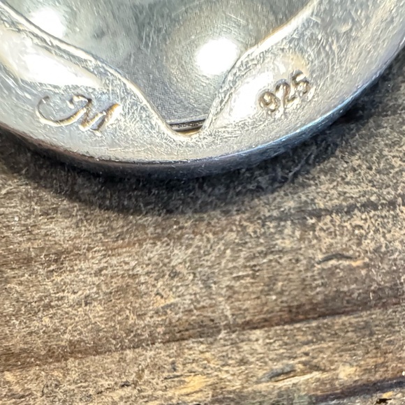 Monica Rich Kossan - Sterling Silver Vine Detail Picture Frame Bracelet - Picture 8 of 9